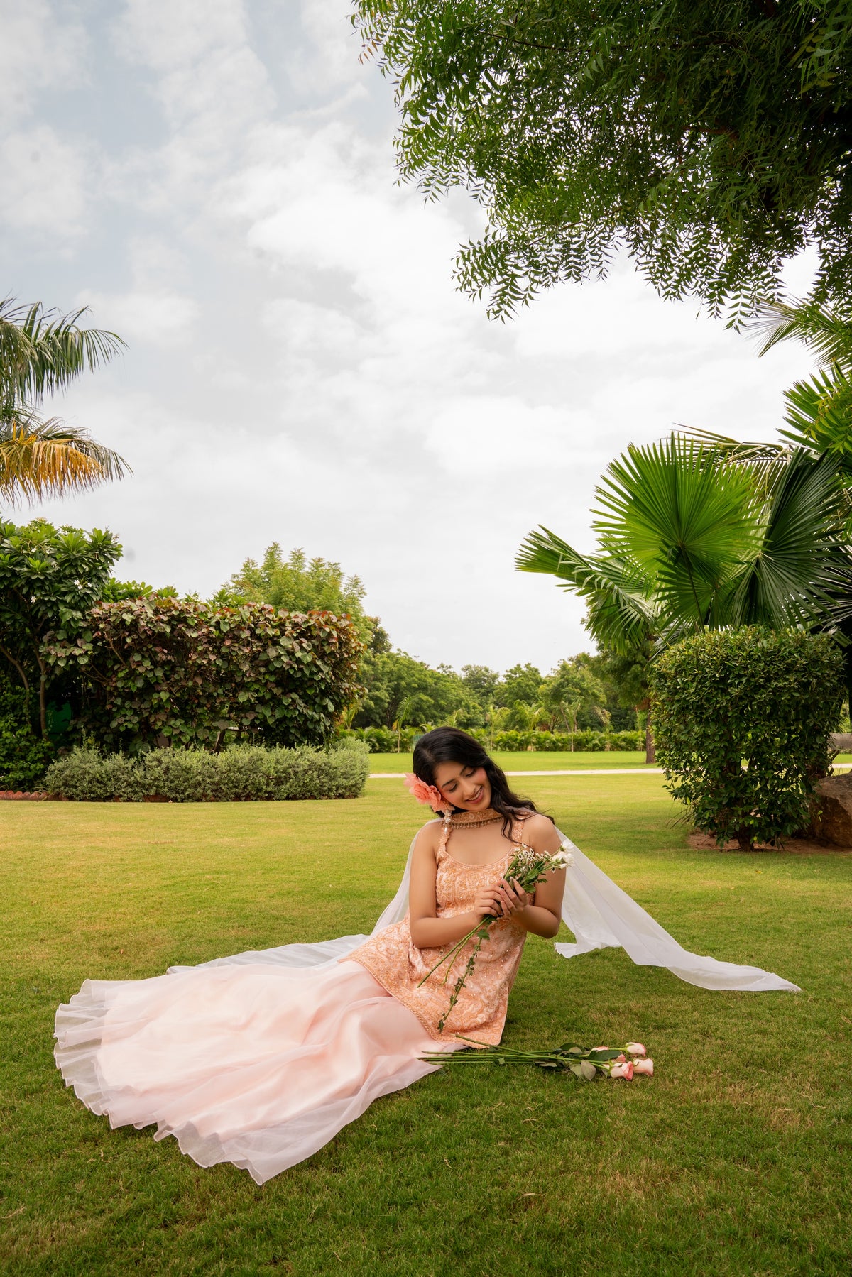 Mehrunisa Gharara - Divya Upadhya