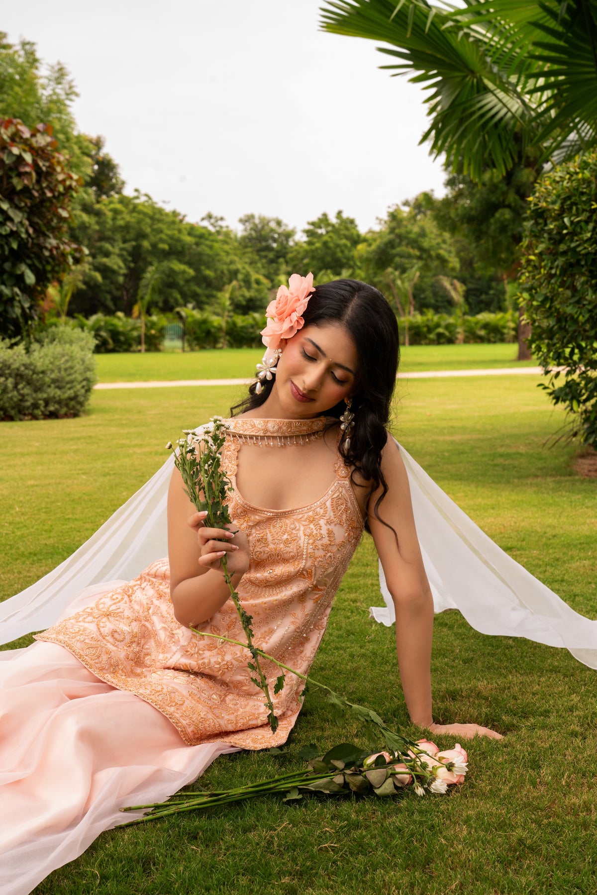 Mehrunisa Gharara - Divya Upadhya