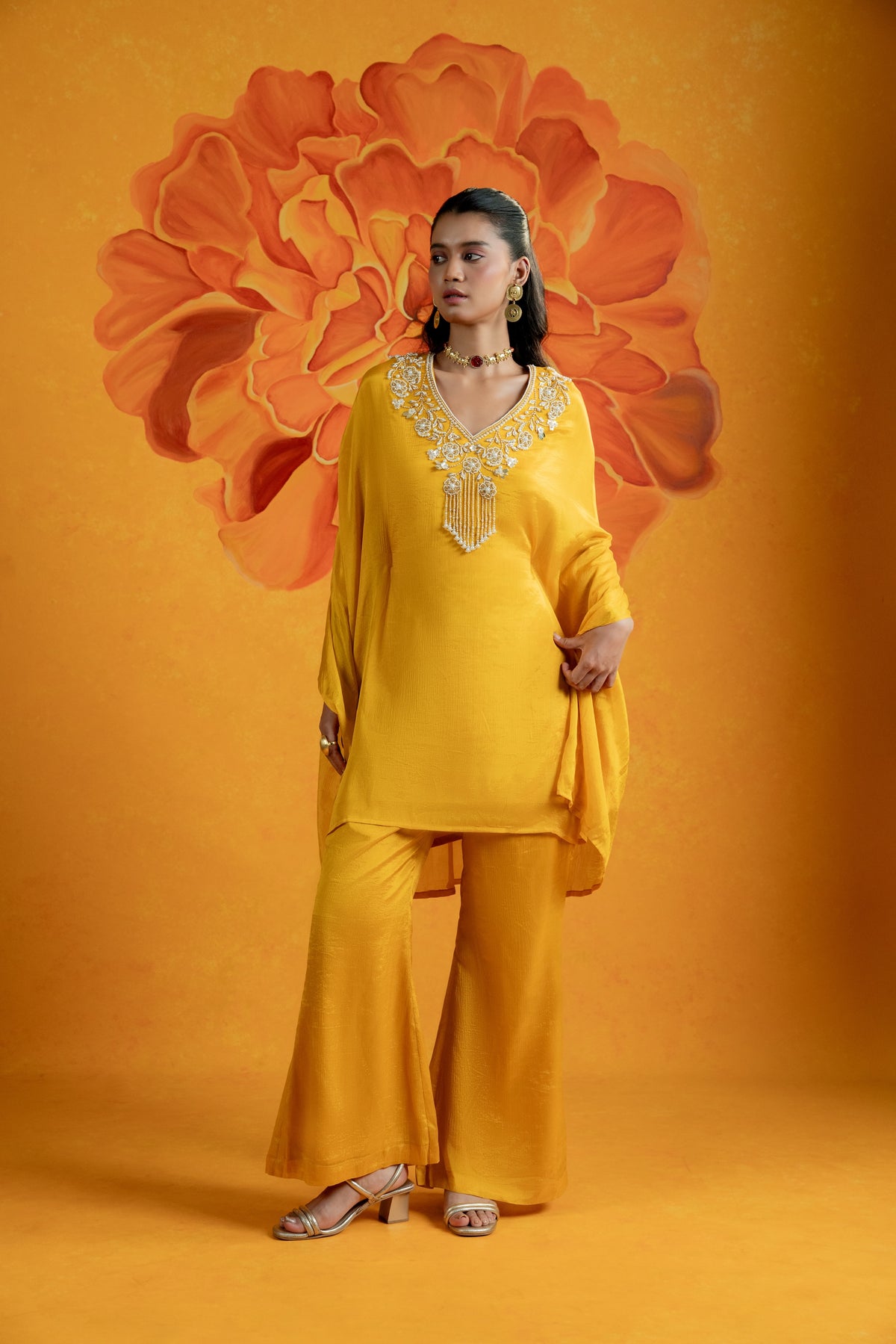 Svarna Suit - Divya Upadhya