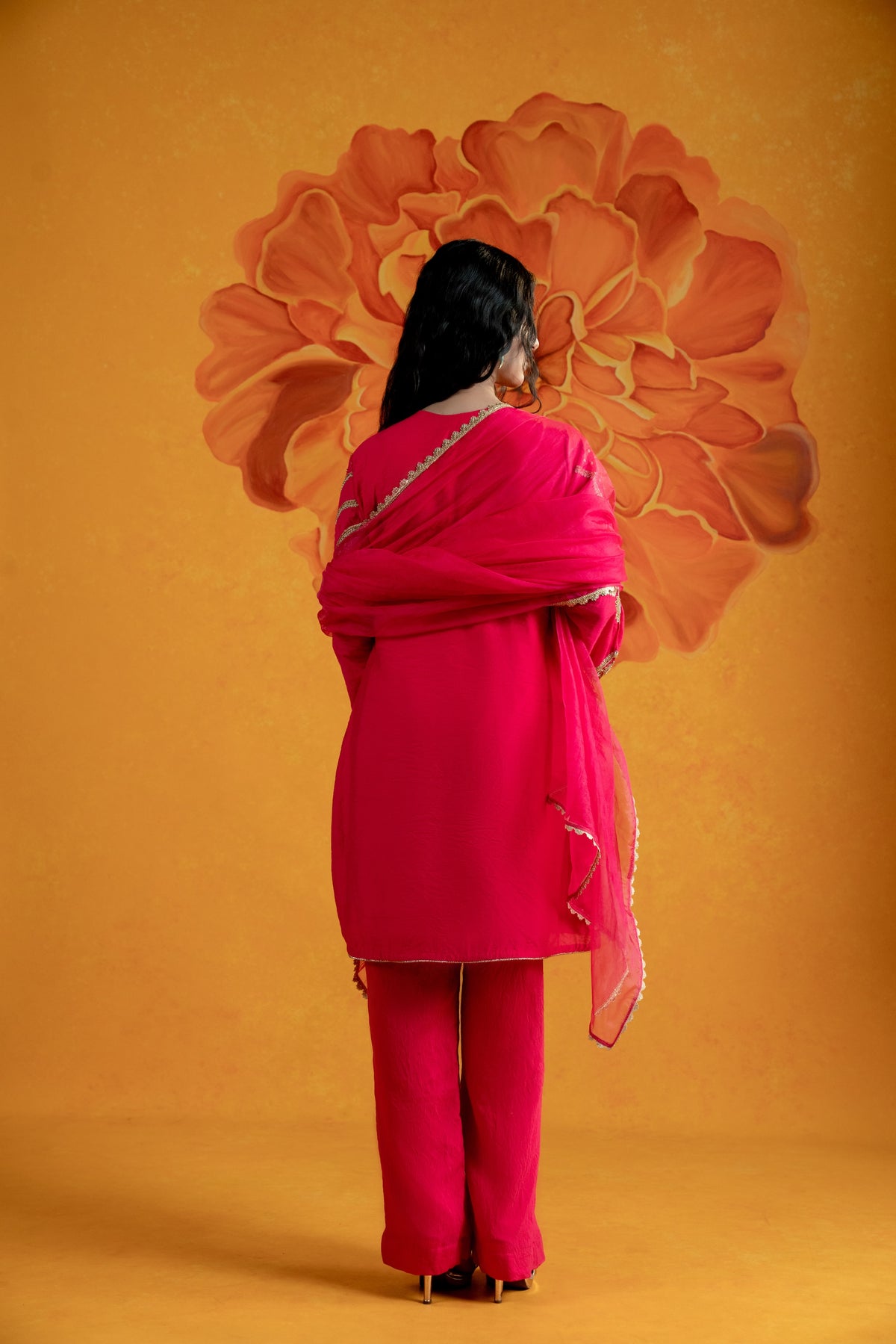 Gulabi Aada Set - Divya Upadhya