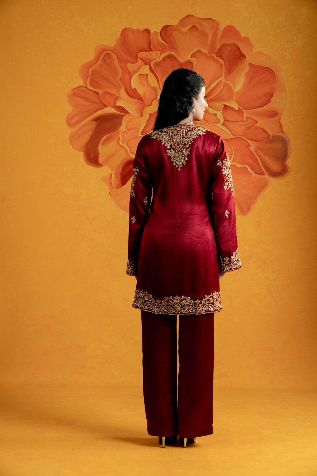 Rajsi Suit Set - Divya Upadhya